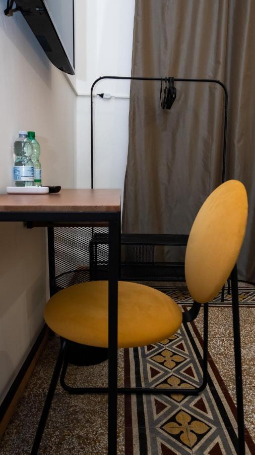 Caracciolo18 - Gb Lägenhet Neapel Exteriör bild